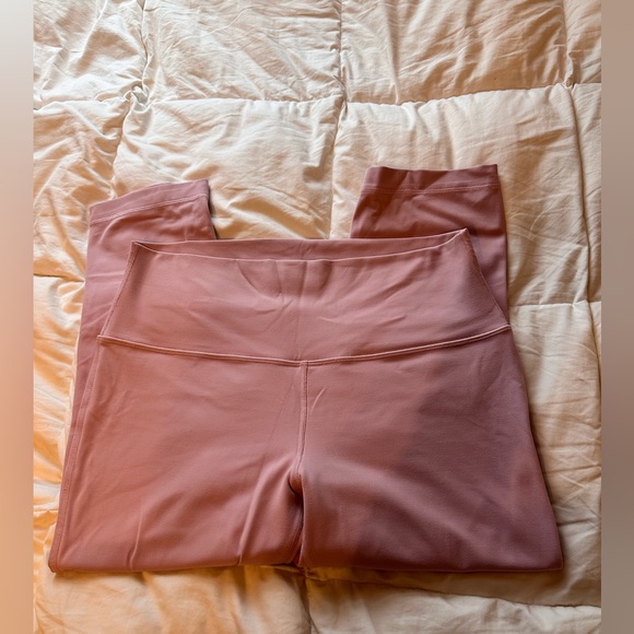 EUC Lululemon Align High Rise 21” Size 12- Peony Pink - Picture 5 of 7